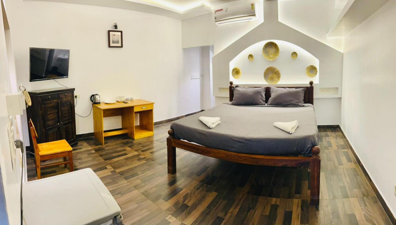 The French Villa Elite Pondicherry Esterno foto